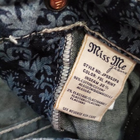 Miss Me Damask Navy Cuffed Capri Jeans 28 - Picture 9 of 9